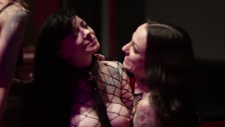 Dungeon PhotoShoot Behind the Scenes