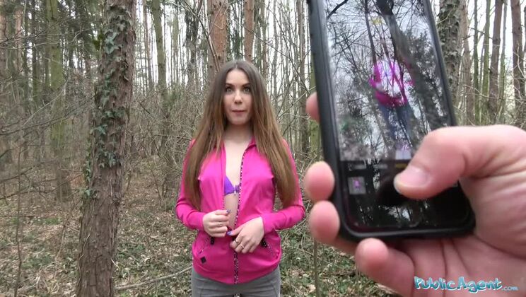 Public Agent Sexy jogger fucked in the woods