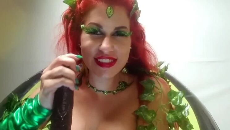 Hypersexualized Poison Ivy give you Jerk of instruction with her Dildo i