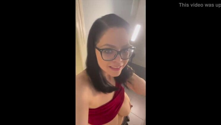 Selfie Video masturbate in mini skirt and stockings