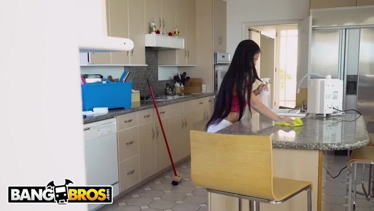 BANGBROS - Asian Maid Jade Kush Fucks Her Creeper Client After Cleaning