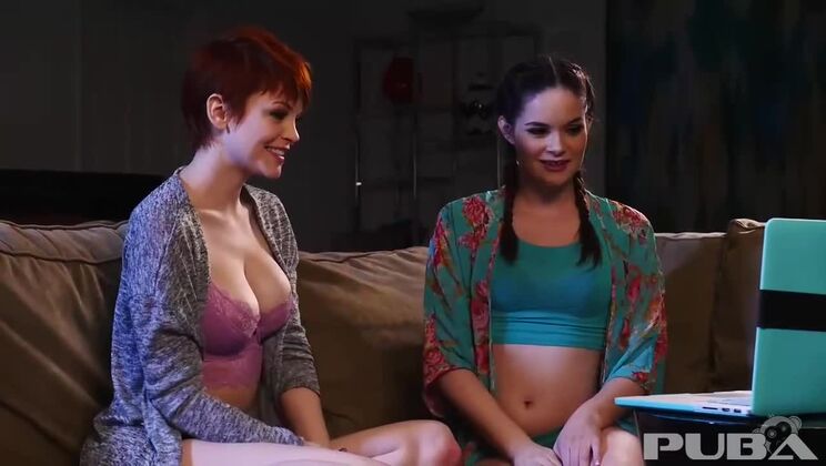 Bree Daniels and Jenna J. Ross: Kinky Lesbian Foot Fetish Action