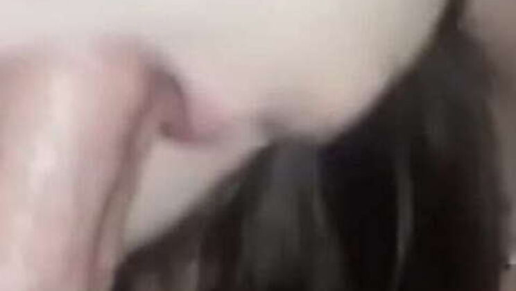 Homemade Deepthroat Blowjob