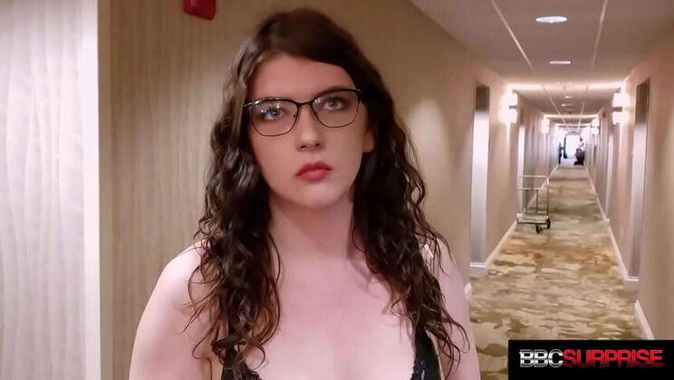 18-Year-Old Remy, A Porn Newbie, Experiences Her First Big Black Cock!