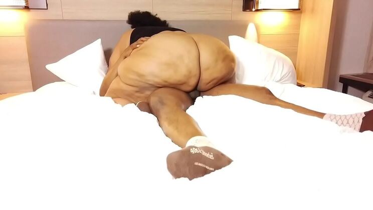 Big Booty BBW with Huge Golden Ass Gets Pounded Hard