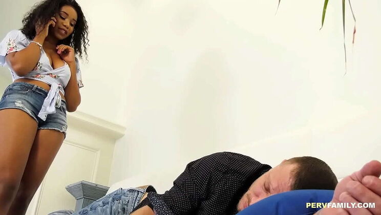 Stepdaughter Jenna Foxx Surprised by Stepdaddy's Huge Dick - Blowjob & Doggy Style