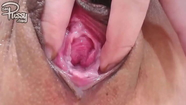 Extreme Close-Up of Asian Pussy Squirting Hard