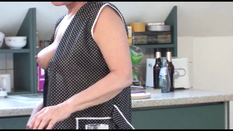 German Housewife Sucks Big Cock and Gets Filled with Cunt Juice - Amateur HD