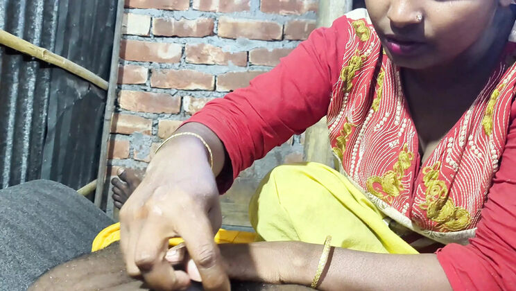 Desi Girl Deluwara Khatun Hot Hindi Sex Scene