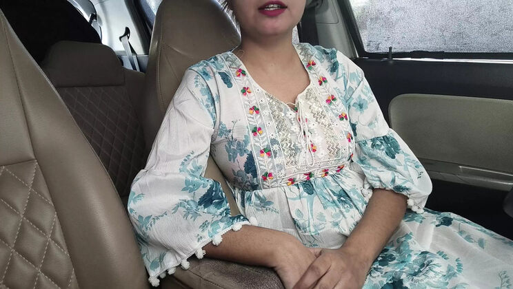 Desi Girlfriend Risky Car Sex - Sucking, Fucking, and Cumshot in Public