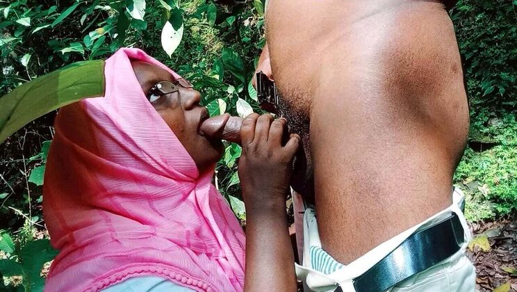 Jungle Sex with BBW Girlfriend and Boyfriend - Outdoor Fuck in HD