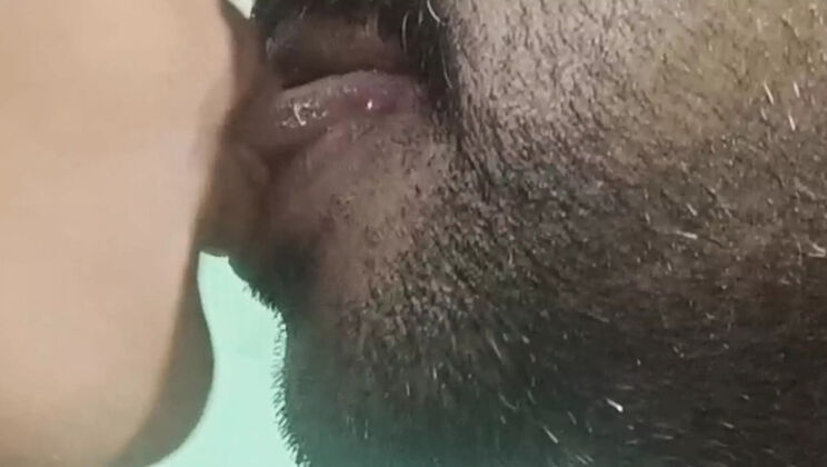 Cheating Indian Wife Deep Kissing & Tongue Twist with Kerala Aunty - Hot Role Play Sex