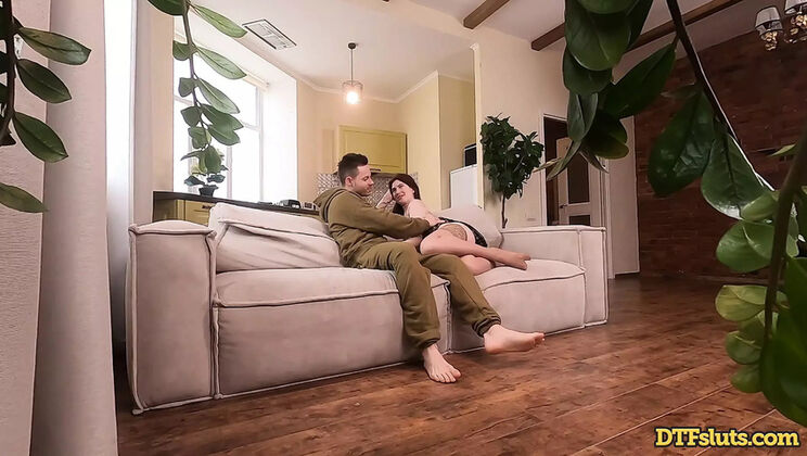 Hot Russian Teen Pearl Gets Fucked Hard by Boyfriend - Anal & Amateur Action