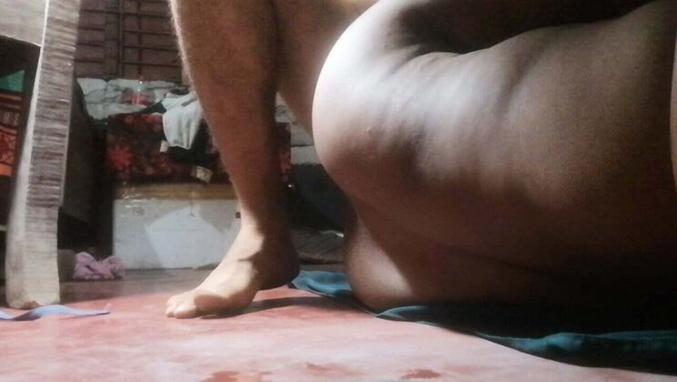 Desi Bhabhi with Big Ass - Young Girl Hardcore Sex with Skakoi