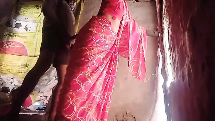 Hot Indian Bhabhi Kaliya Gets Deep Throat Fuck by Kamalalali