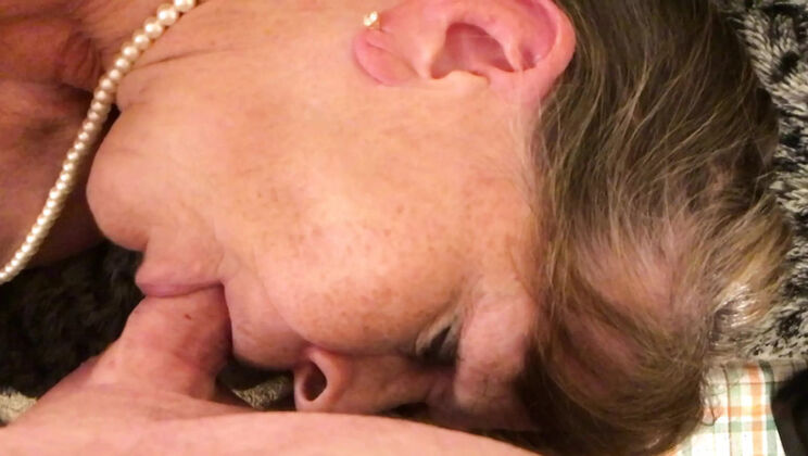 Hot Granny Norma Jean Gives Epic Blowjob & Deep Throat - Homemade POV
