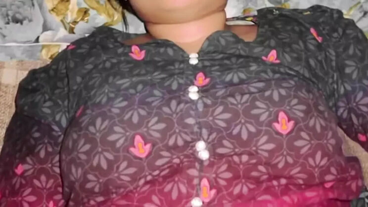Chubby Desi Aunty Gets Rough Anal Fuck By Young Pakistani Boy At Home