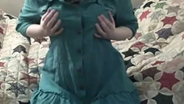 Hot MILF Soccer Mom Exposes Dirty Secrets - Amateur Wife Sharing