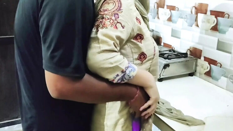 Hot Step Sister Fucks Step Brother in Kitchen - Desi Homemade Sex