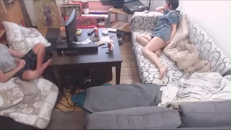 Hot mom plays with herself