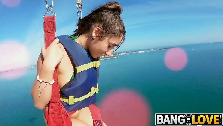 Kira Perez Hot Bikini Sex - Blowjob & Doggystyle Fuck