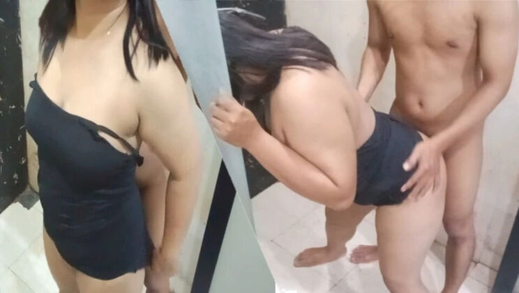 Hot Indonesian Aunt Fucks Hard in Bathroom - Big Ass Doggy Style & Creampie