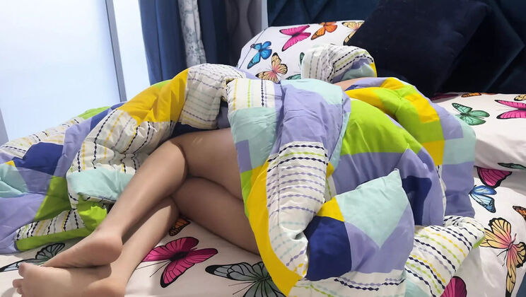 Big Ass Stepsister Fucked Hard By Mistake - Huge Cock Action