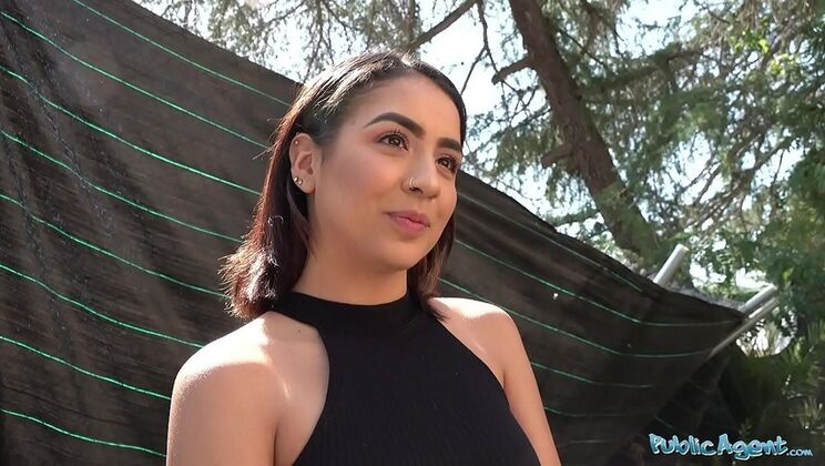 Kitty Love Gets Fucked Hard by Big Cock on Public Tour - POV Blowjob & Outdoor Sex