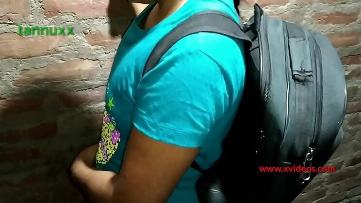 Desi teen girl gets fucked hard by teacher - Indian village sex with Tannuxx & Lalit Fox
