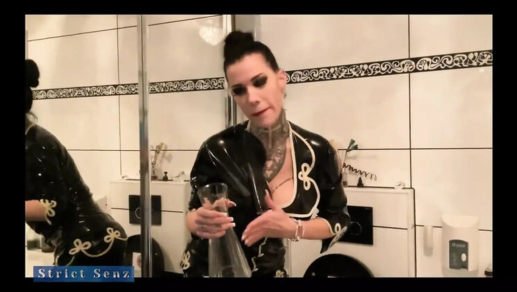 Hot German Mistress Alessa Milano Piss Slave Training - Femdom Toilet Punishment