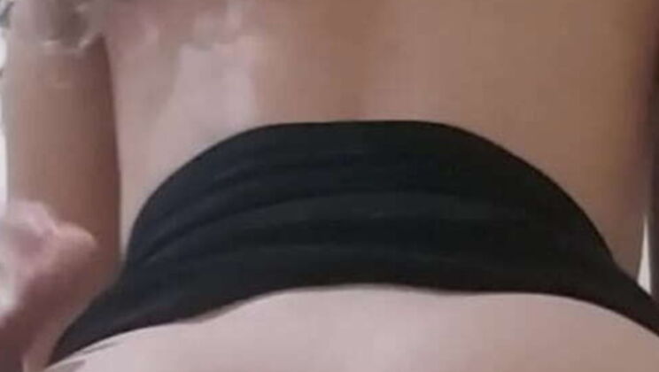 Jessica Ksada Hot Mini Skirt Fuck - Cowgirl Riding Big Ass