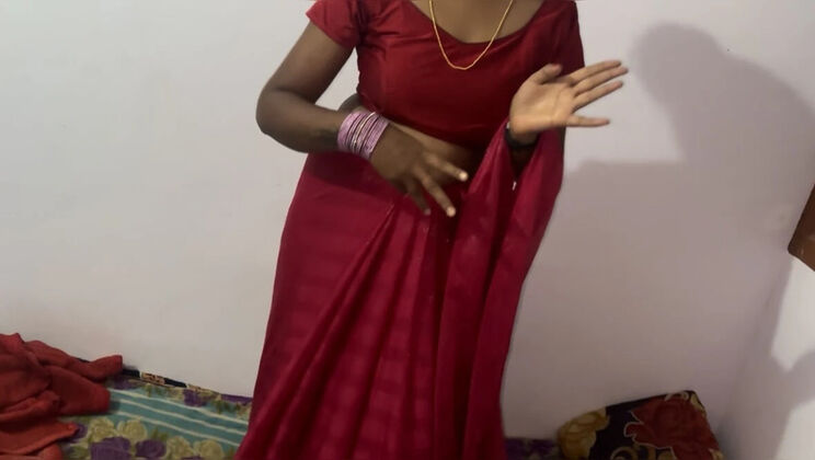 My Friend's Hot Mom Mary V Naked Dance & Fucking While He's Away - Big Tits Indian Aunty Cowgirl HD