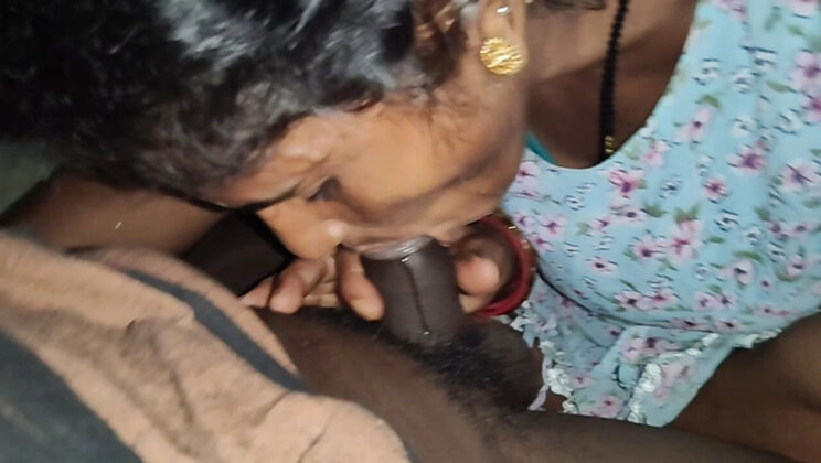 Desi village girl Samresha Naidu gets intimate with boyfriend - homemade Indian sex