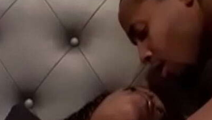 Fingering Orgasm: Wet Pussy Cum & Rough Masturbation