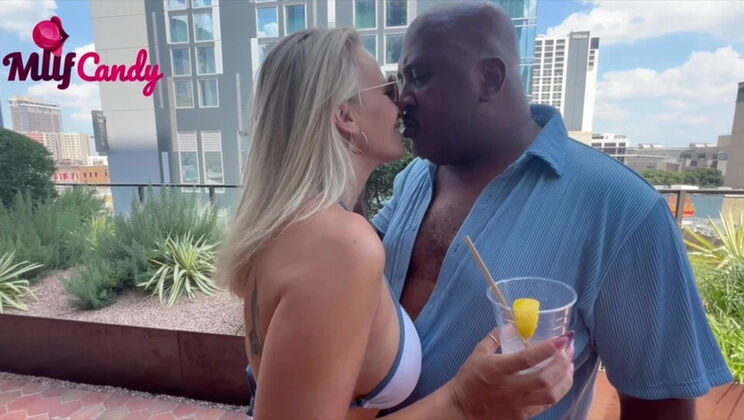 Hotwife Sadie Rose Cheats on Vacation with BBC - Blowjob Creampie MILF Fuck