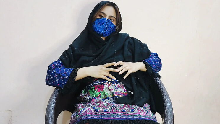 Sairaxsaim Pakistani Girl Fingering Tight Pussy and Moaning in Homemade Solo Masturbation