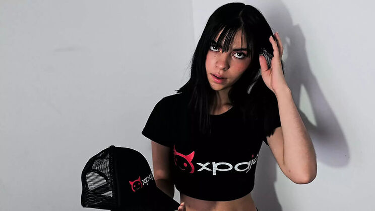 Jopy Sex Fucks Stranger on Street - Convinces Her for Porn Video with Big Ass Rough Sex