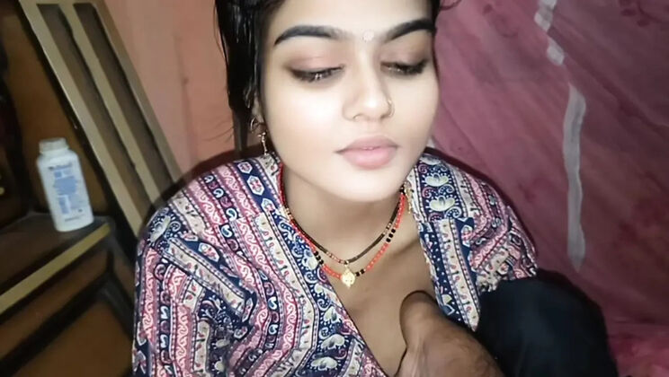 Hot Indian Girl with Hairy Pussy - Asian Teen Massage and Desi Bhabhi Fun
