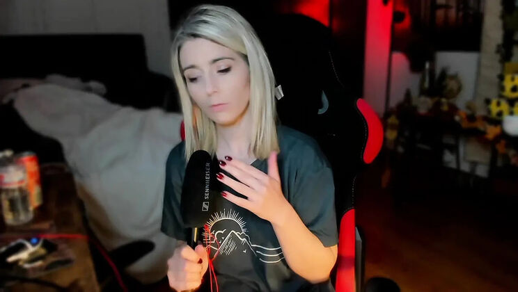 Hot Blonde Lisaonthemoon Nude Live Behind The Scenes Compilation HD