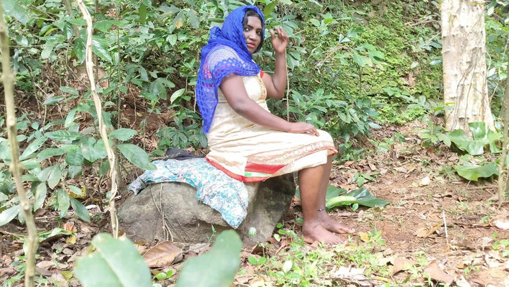 BBW Athena Outdoor Handjob: Jungle Adventure with Boyfriend Filming From Behind in 4K