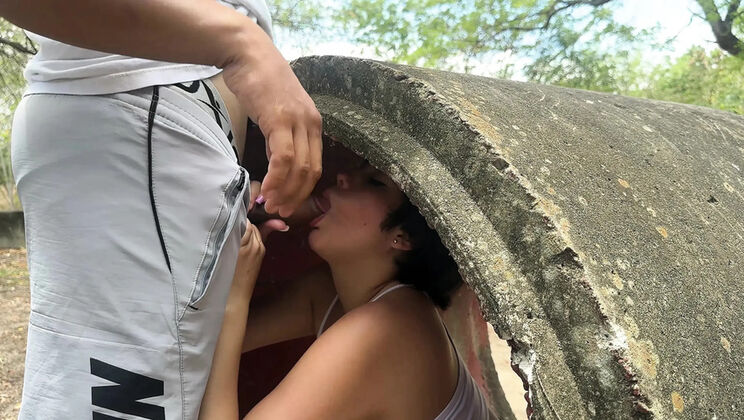 Manuela Alvarez Helps Lost Girl in Park for Wild Hindi Audio Fuck