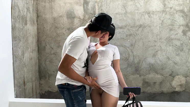 ManuelaAlvarez Helps Lost Girl in Abandoned Park - Hindi Urdu 4K HD Porn