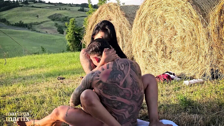 Latina MILF Outdoor Fuck with Big Tits Colombian Girl Before Husband Arrives - Mariana Martix & Farmer