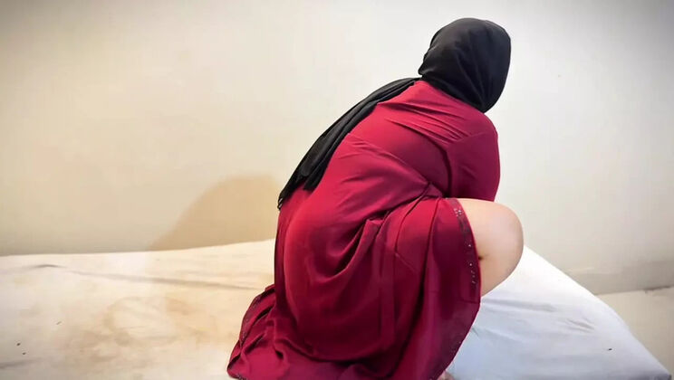 POV Fuck With My Ex-Husband's Big Tits Arab Wife - Amateur Cheating MILF Solo