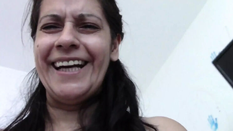 Homemade BBW Amateur Brunette MILF Dirty Talk & Filthy Butthole Masturbation