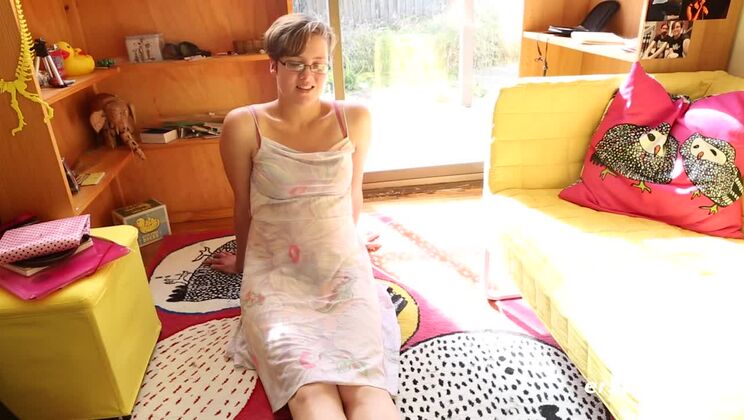 Immie Back Again Interview and Intense Orgasm - ERSTIES