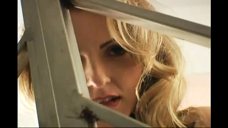 Lexington Steele BBC Fucks Stepmom Roxanne Hall Deep Anal Interracial