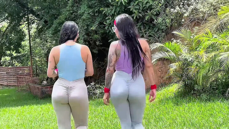 Big Booty Latina Jenifer Play Gives Her Ass to Boyfriend After Workout - Anal Threesome with Friend SoyMarce