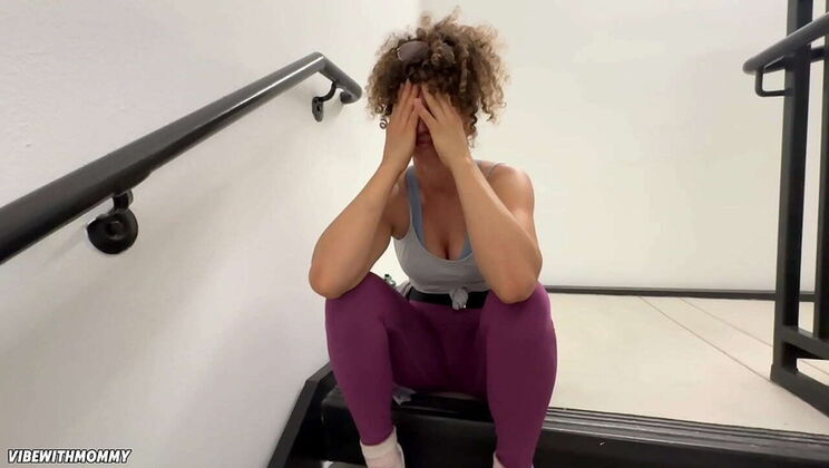 Stepmom Seduces Stranger For Huge Tits POV Riding & Dirty Talk