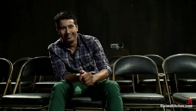 Anal Gangbang MILF Annie Cruz Gets Creampied in Uniform - Ghost Story Fetish Sex